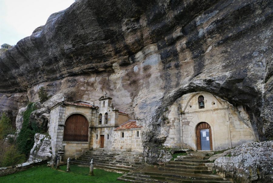 Visitar las cuevas de Ojo Guareña