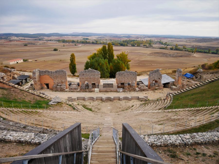 Anfiteatro de Clunia, qué ver en Burgos provincia