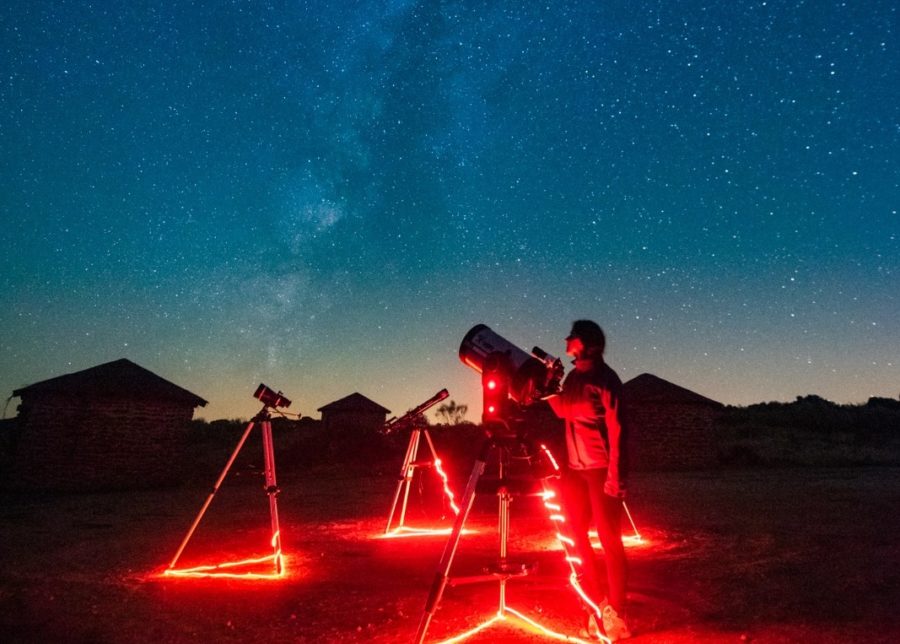Astroturismo en Cáceres, bailando bajo un millón de estrellas