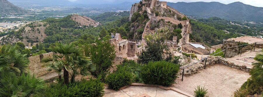 EL castillo de Xàtiva, lugares que ver en Xàtiva, Valencia