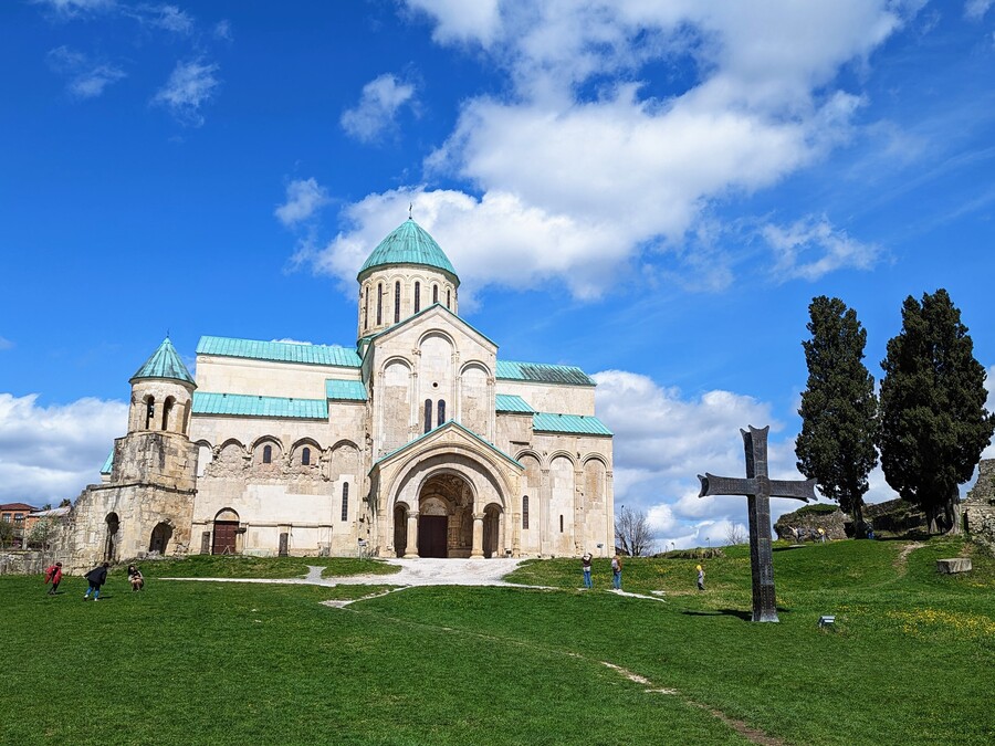 Catedral de Bagrati, razones para visitar Georgia