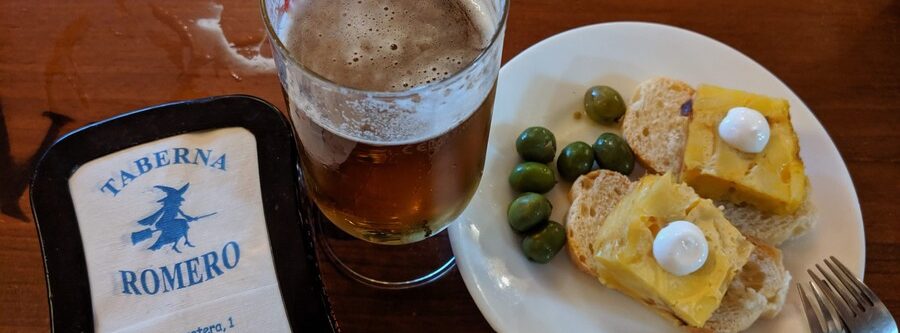 Tapa y cerveza en Soportújar, dónde comer en la Alpujarra granadina