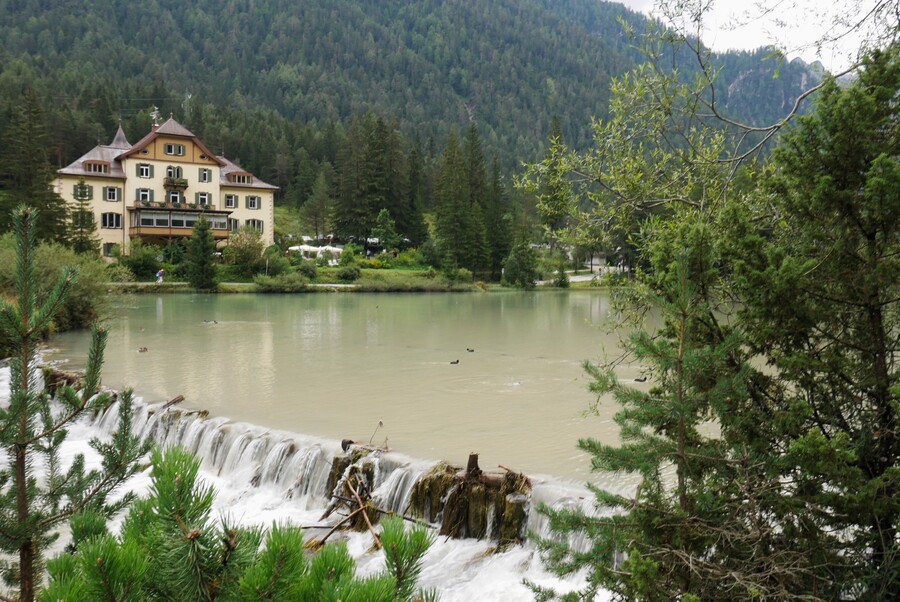 Alojamientos en Dolomitas, lago Dobbiaco