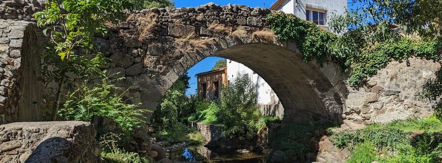 Puente de piedra, qué ver en Hervás